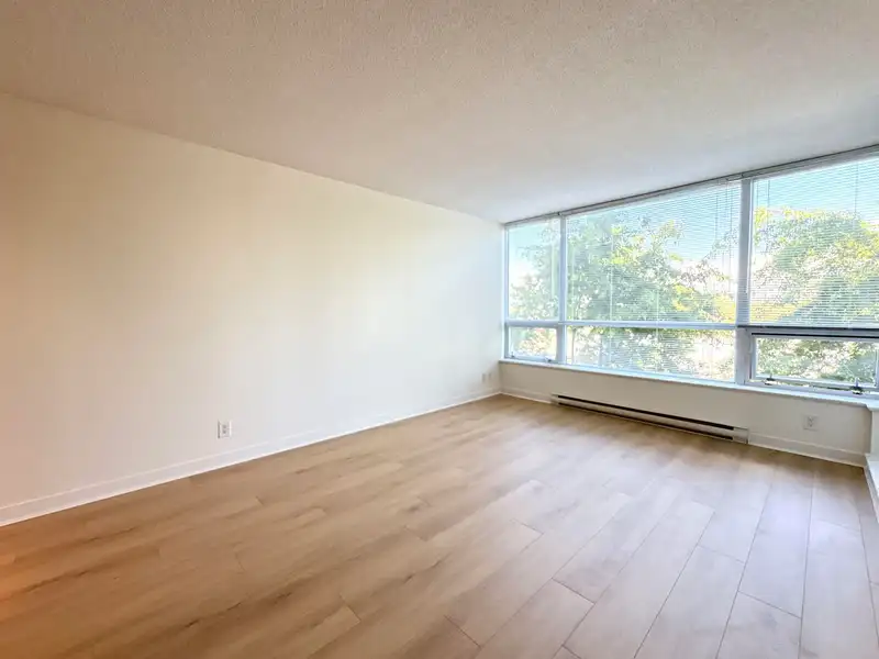 602 7575 ALDERBRIDGE WAY - photo 2 of 19