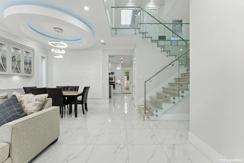 13414 60 AVENUE - photo 3 of 25