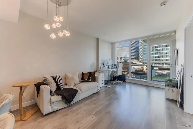 706 2008 ROSSER AVENUE - photo 3 of 24