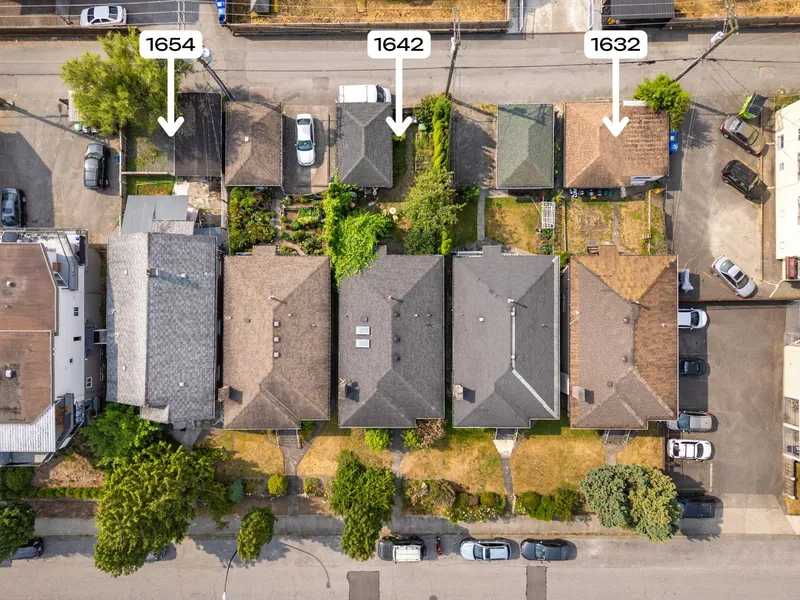 1654 E PENDER STREET - photo 2 of 4