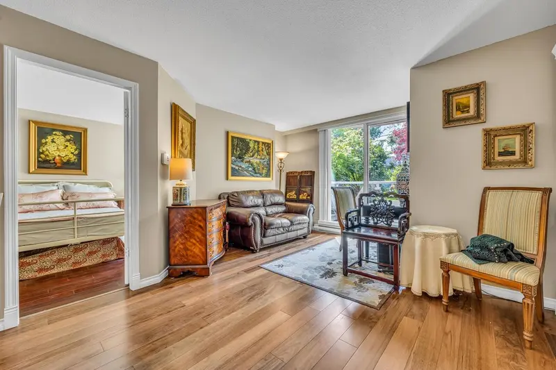 101 2020 HIGHBURY STREET - photo 3 of 25