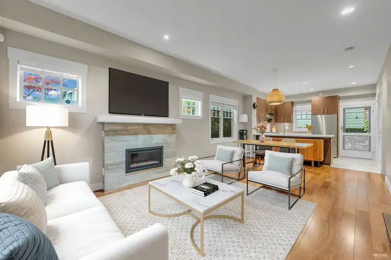950 W 43RD AVENUE - photo 1 of 34