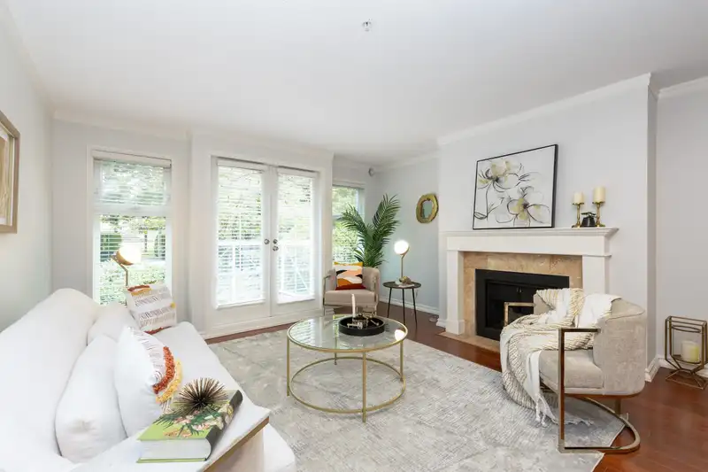 306 1023 WOLFE STREET - photo 1 of 18