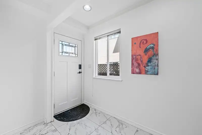 5690 HARDWICK STREET - photo 4 of 40