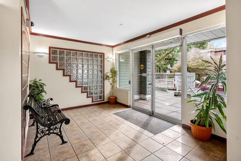 205 2439 WILSON AVENUE - photo 4 of 25