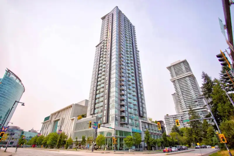 3611 13438 CENTRAL AVENUE - photo 1 of 39
