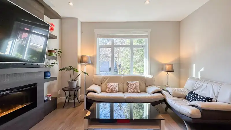 114 2853 HELC PLACE - photo 1 of 13