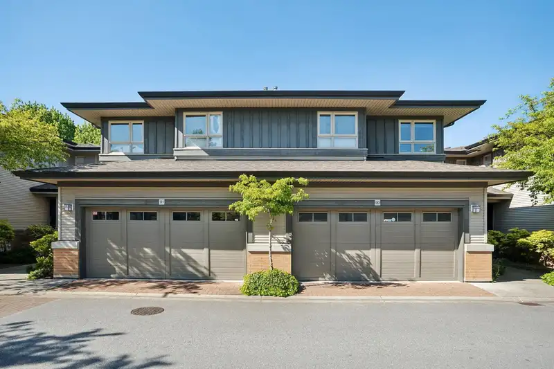 91 6300 BIRCH STREET - photo 2 of 34