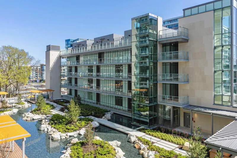 401 6699 RIVER ROAD - photo 1 of 17