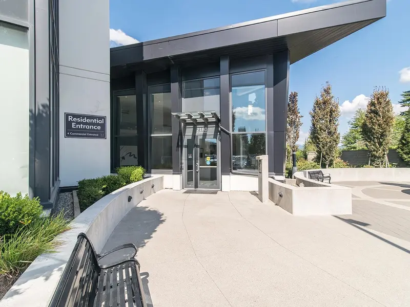 1506 2180 GLADWIN ROAD - photo 3 of 25