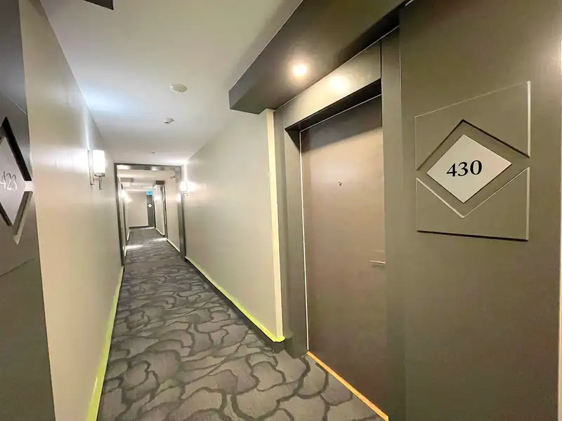 430 9551 ALEXANDRA ROAD - photo 3 of 40