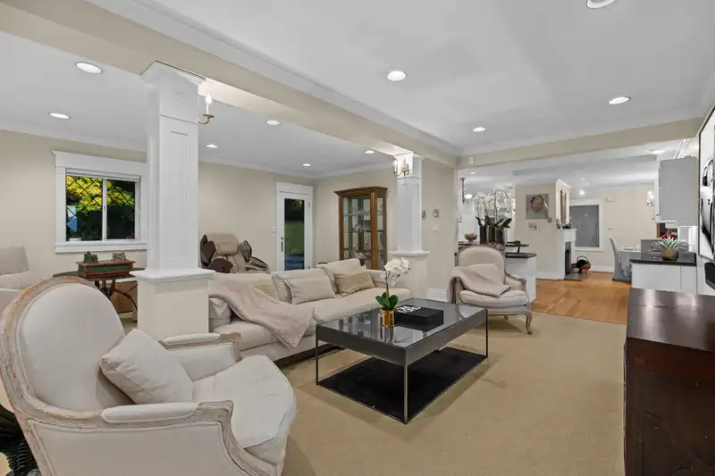 5550 NW MARINE DRIVE - photo 2 of 28