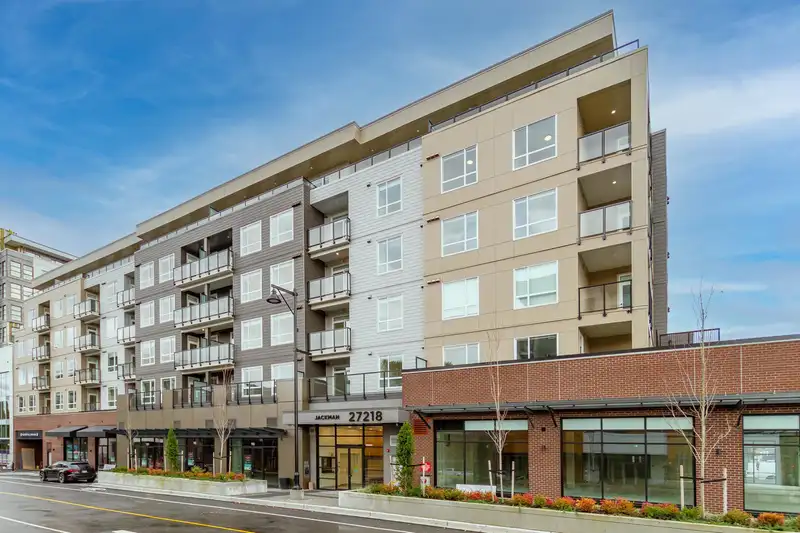 513 27218 ALDERGROVE TOWN CENTRE DRIVE - photo 1 of 30