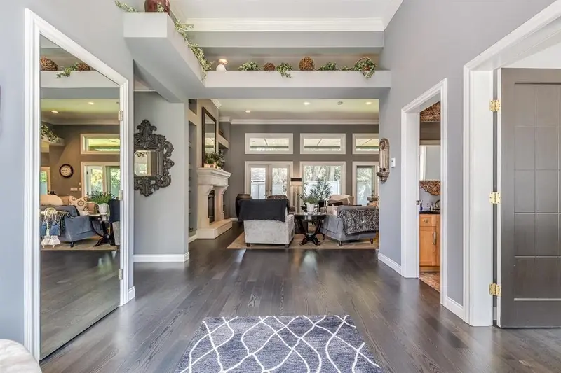 1479 GROVE PLACE - photo 4 of 25