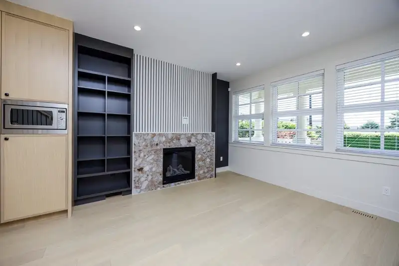 620 JONES AVENUE - photo 3 of 40