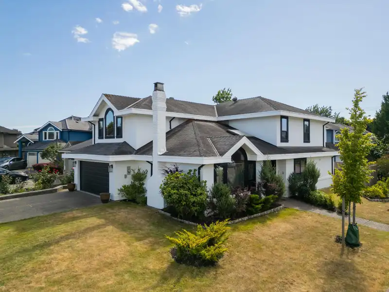 4665 KENSINGTON PLACE - photo 1 of 36