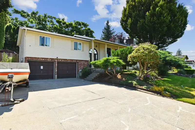 2255 ORCHARD DRIVE - photo 1 of 30