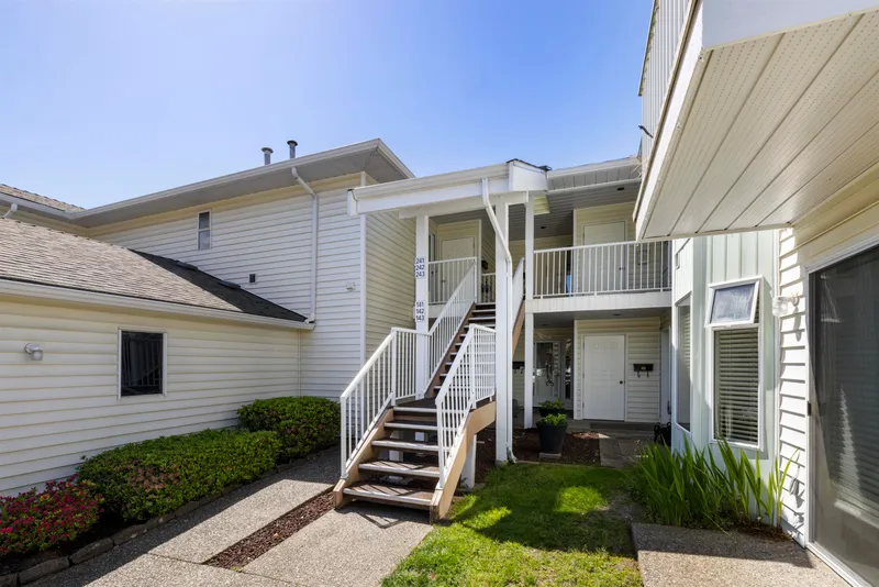 241 7156 121 STREET - photo 1 of 25