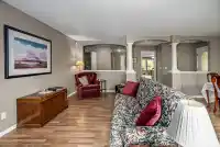 252 13888 70 AVENUE - thumbnail 4