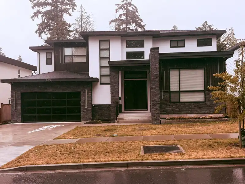 12655 106A AVENUE - photo 1 of 33