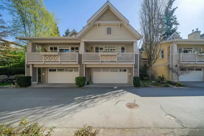 25 2588 152 STREET - photo 2 of 40