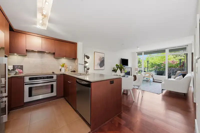 205 158 W 13TH STREET - photo 1 of 35