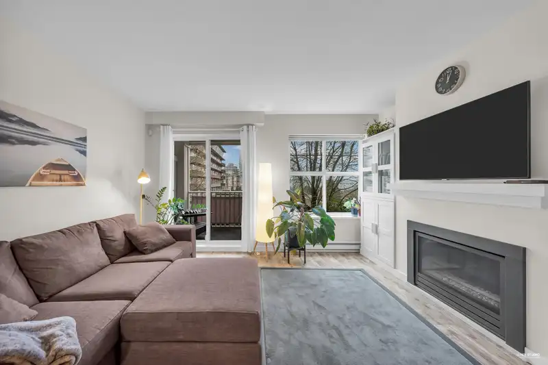 19 123 SEVENTH STREET - photo 4 of 30