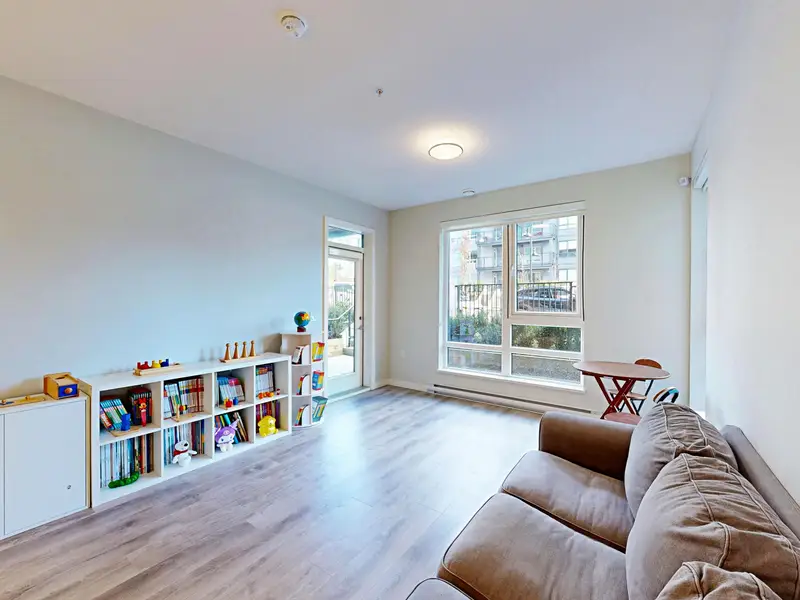 208 615 COTTONWOOD AVENUE - photo 4 of 20