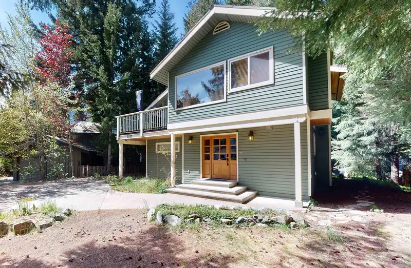 6407 EASY STREET - photo 3 of 38