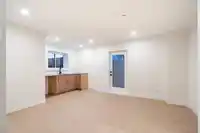 2 6210 CURTIS STREET - thumbnail 21