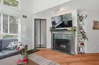 309 15342 20 AVENUE - thumbnail 2