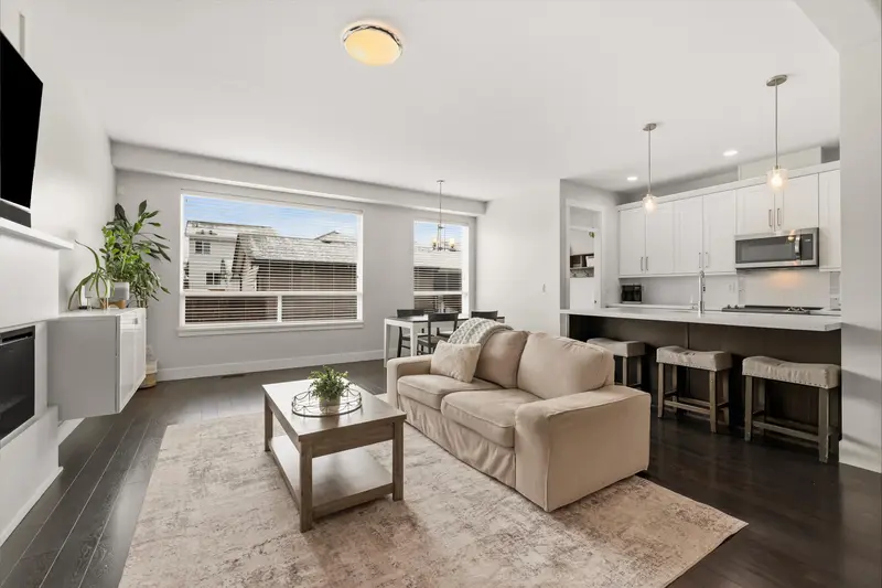 27072 35B AVENUE - photo 4 of 25