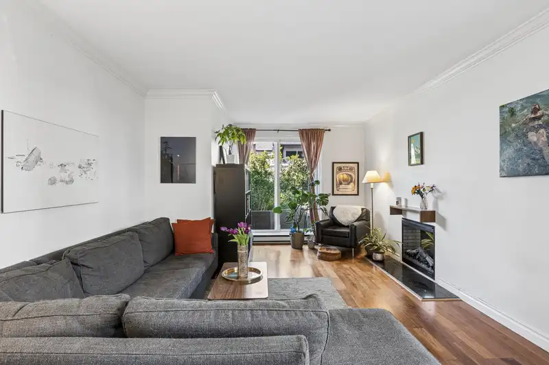 152A W 18TH STREET - photo 4 of 37