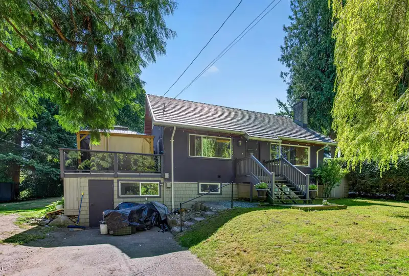 9140 NORUM ROAD - photo 1 of 40