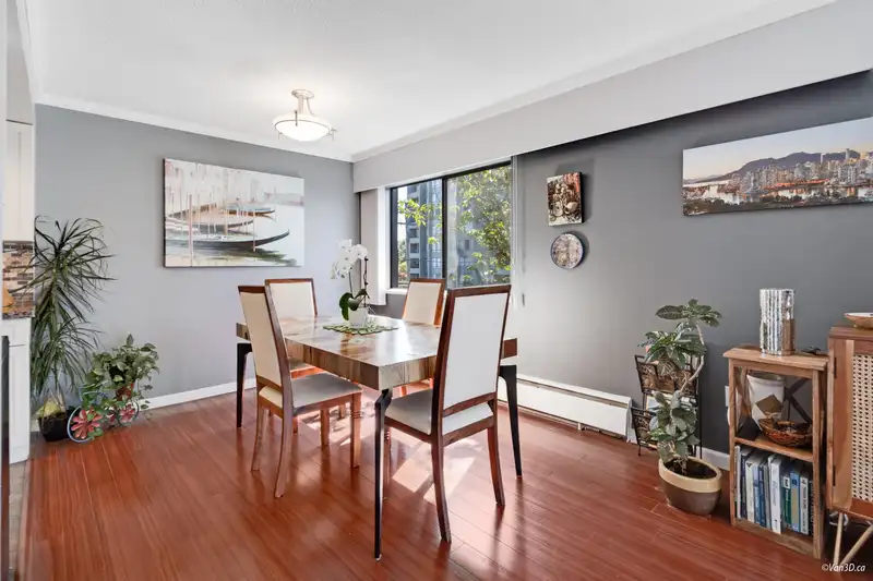 201 119 AGNES STREET - photo 3 of 21