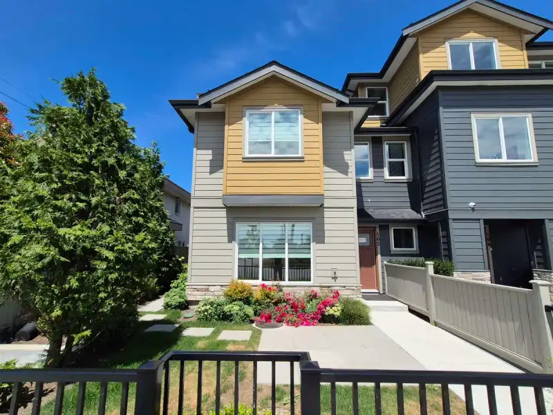 105 8233 WILLIAMS ROAD - photo 1 of 14