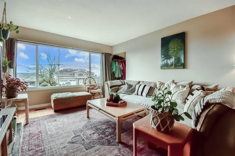 5477 PORTLAND STREET - photo 2 of 25