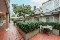 205 4988 47A AVENUE - thumbnail 3