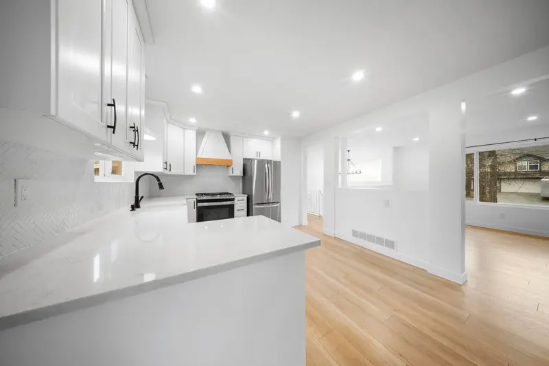 34467 IMMEL STREET - photo 4 of 25