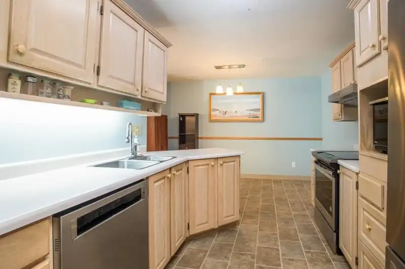 305 1220 FIR STREET - photo 3 of 30