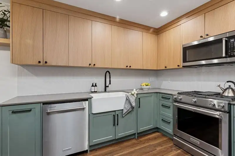 15 901 W 17TH STREET - photo 3 of 36