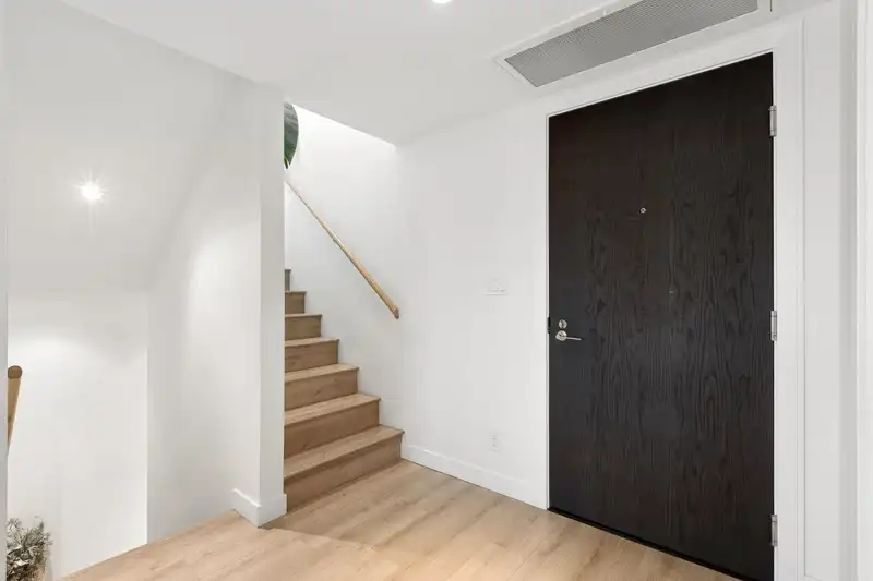 611 1500 FERN STREET - photo 2 of 40