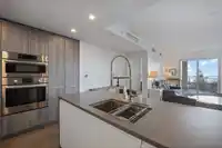 408 1441 JOHNSTON ROAD - thumbnail 7