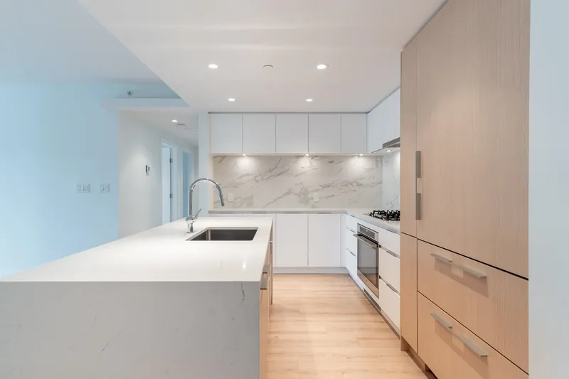 401 1500 FERN STREET - photo 2 of 25