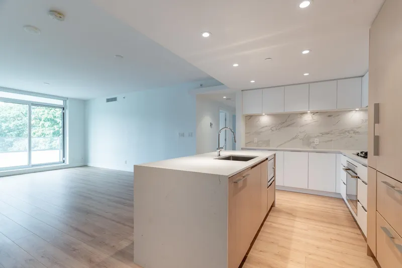 401 1500 FERN STREET - photo 3 of 25