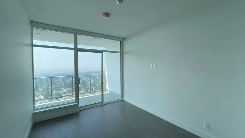 2505 6511 SUSSEX AVENUE - photo 2 of 11