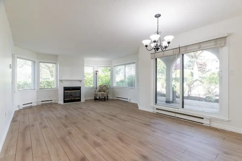 205 1280 FIR STREET - photo 2 of 21