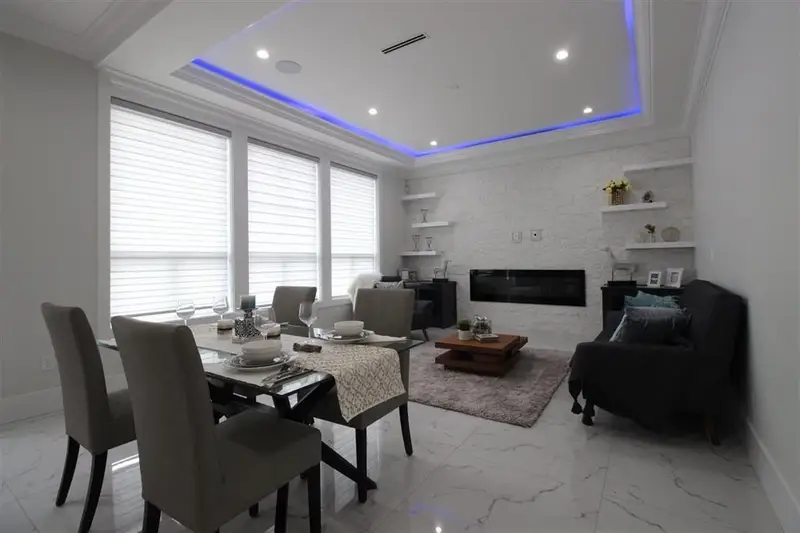 16668 31B AVENUE - photo 4 of 10