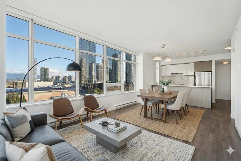 809 6461 TELFORD AVENUE - photo 3 of 25