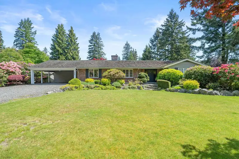 1488 BERKLEY ROAD - photo 1 of 38